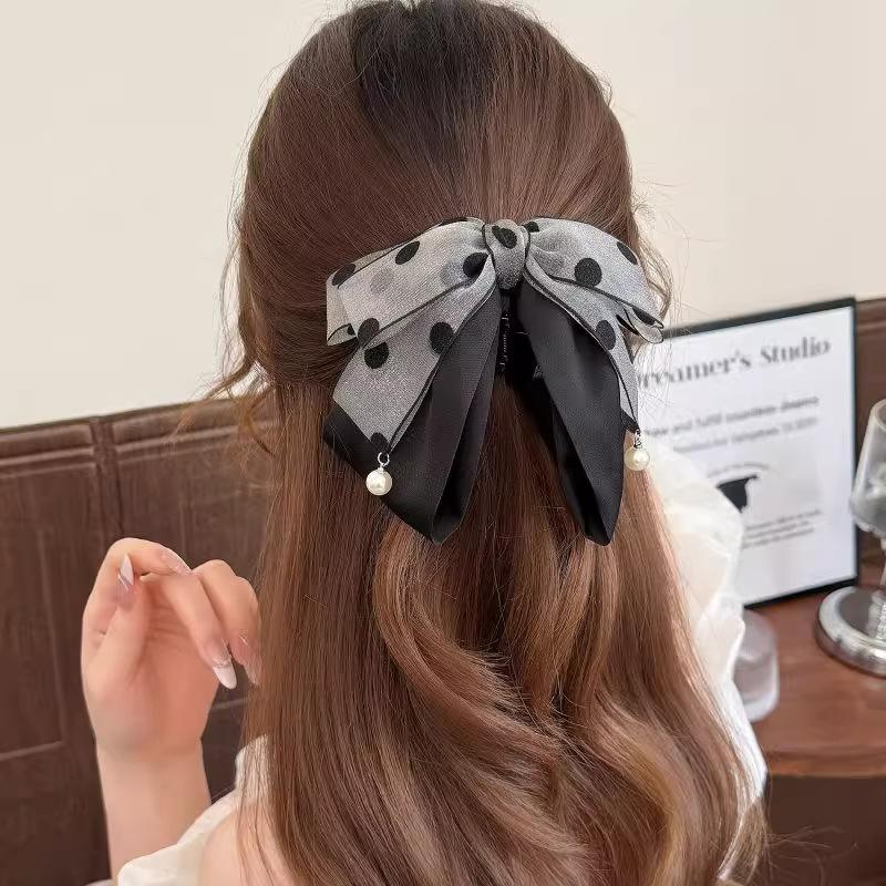 مشبك شعر أنيق رمادي منقط بفيون - مراجعة Hi Tech Accessories وسعره